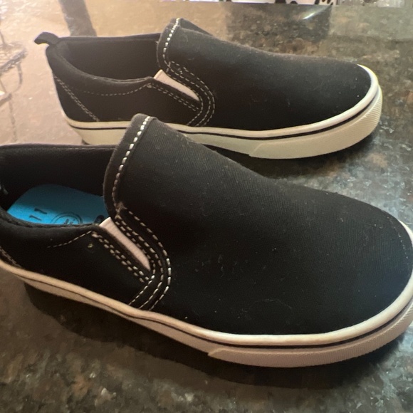 Kids Unisex Boys/Girls Wonder Nation Black Slip On Canvas Sneaker Shoes Sz 11 - Picture 3 of 7